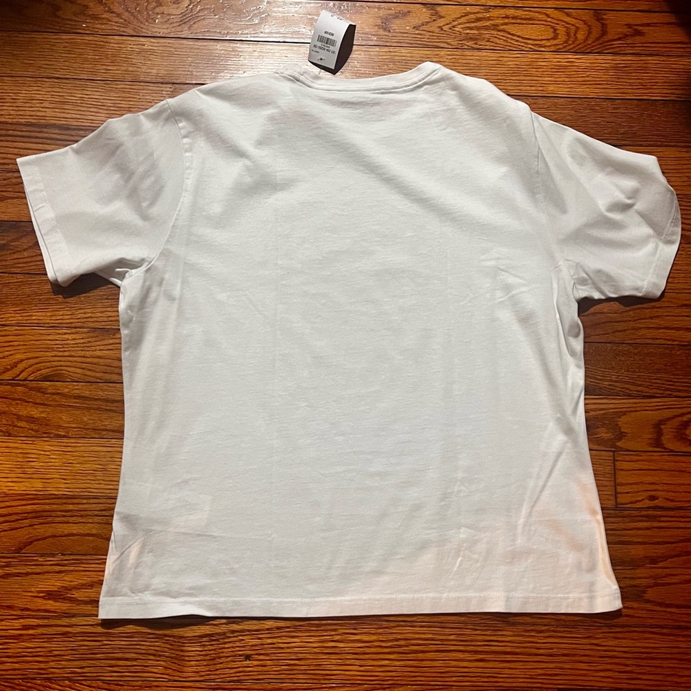 Abercrombie Graphic Tee - Picture 5 of 5